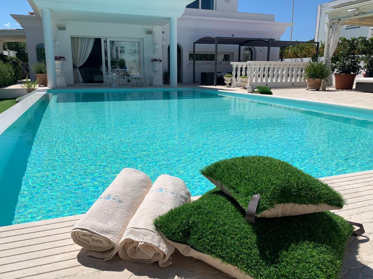White House Luxury Hospitality Hotel Olbia Exterior foto