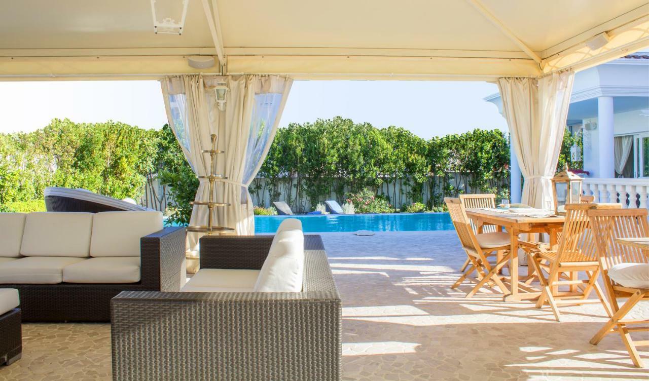 White House Luxury Hospitality Hotel Olbia Exterior foto